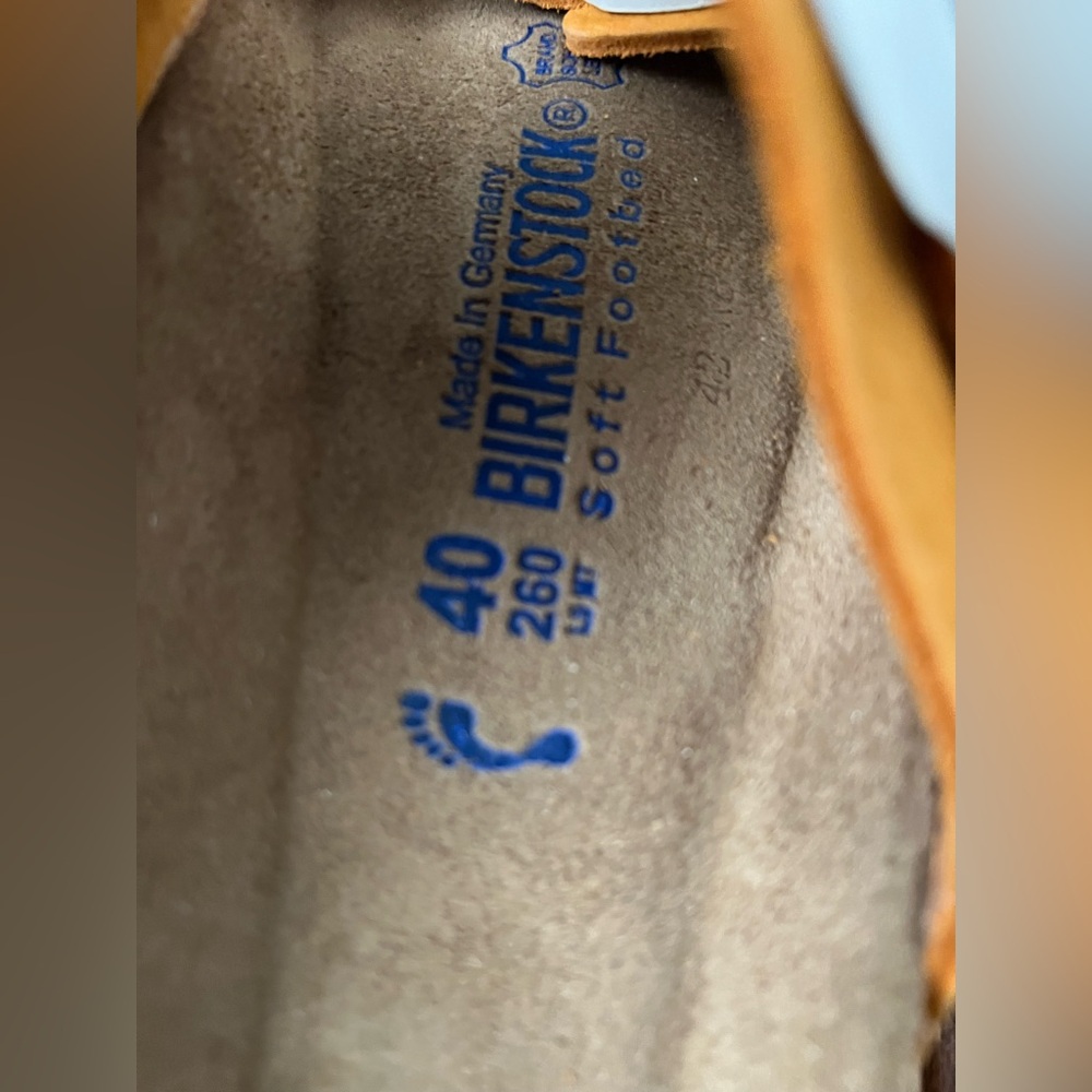 Birkenstock Arizona Soft Footbed Sandals with White Buckles - Narrow Fit - Picture 9 of 13